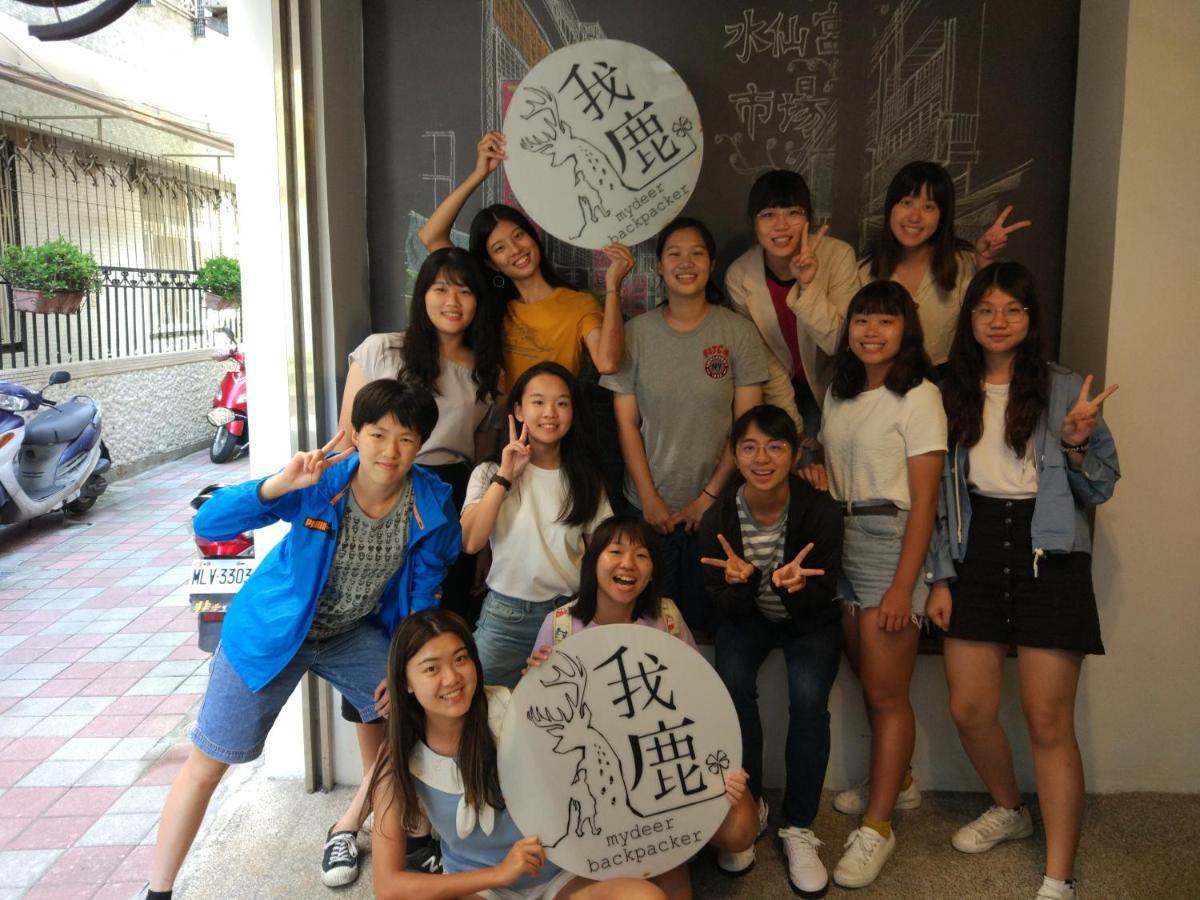 Mydeer Backpacker Hostel Tainan Bagian luar foto